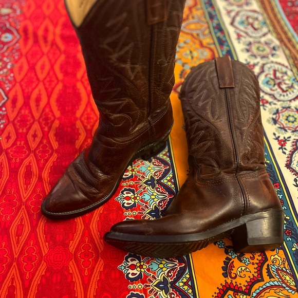Gorgeous Vintage Durango Cowboy Boots Dark Brown 7 Narrow Skinny Western Classic - Picture 4 of 5
